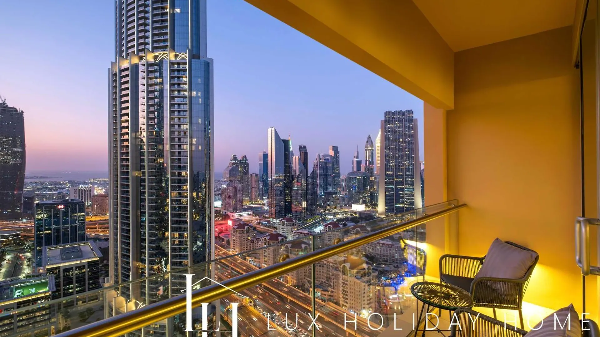 Lux The Emaar Fashion Avenue Studio Dubaï Appartement