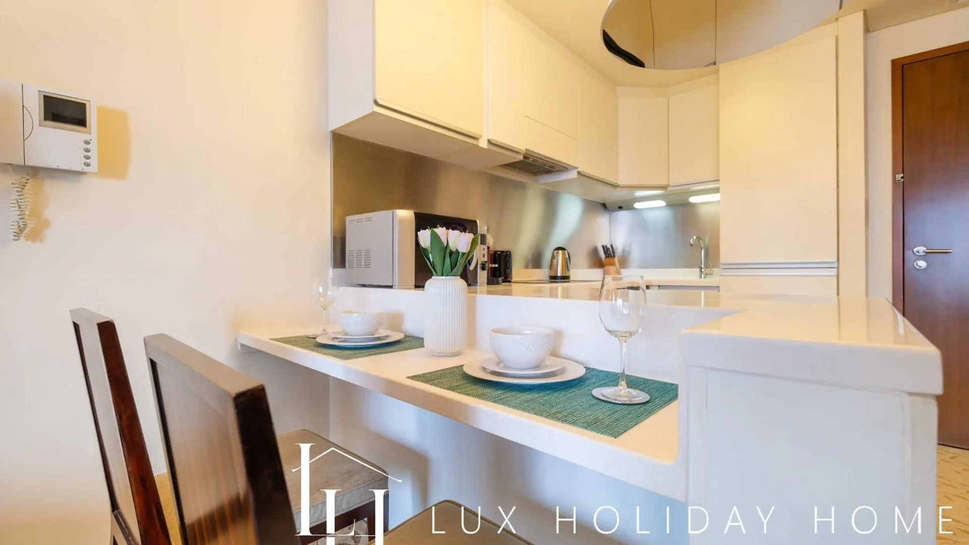 Lux The Emaar Fashion Avenue Studio Dubaï